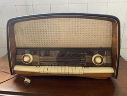 KIÁRUSÍTÁS - Pacsirta AR 612 rádió