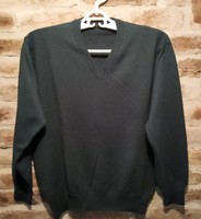 Men's 60% wool sweater, size 52