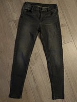 Women's gray jeans s/m
