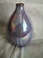 Irizáló, tükör fényű csodás lila-színjátszó váza (eozin)