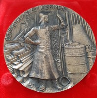 Ózd metallurgical plants bronze plaque in its own box with the sign of Sándor the Wanderer 9.6 cm