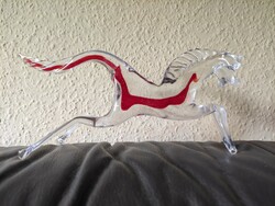Színes vágtázó üveg  ló. G."Maxi" fotóművész hagyatékából