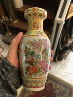Chinese porcelain vase, hand painted, height 24 cm.