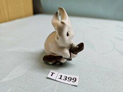 T1399 Zsolnay bunny with tree branch 7 cm
