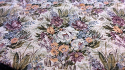 Jaquard woven spring pattern vintage tablecloth - 160 x 130 - art&decoration