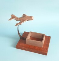 Old mig flying table decoration