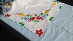 Kalocsa embroidery on snow-white sun fabric 140 cm x 127 cm