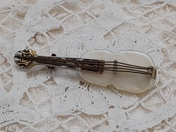 Old violin brooch, Spain, 5.5 cm