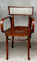 Kozma Lajos ihlette karos székek