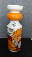Retro Hollóháza porcelán váza, jelzett, számozott, hibátlan, 22 cm, nyílásának átmérője: 6,8 cm.