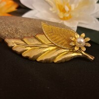 Old gold-plated brooch 6 cm