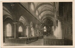 C - 267 running postcard tata - Roman Catholic church 1948