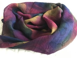 Leheletfinom selyemkendő gyönyörű színekkel, 82 x 82 cm