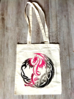 Shopping bag with dragon