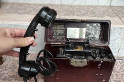 Katonai orosz telefon ahogy a fotókon! Bunker ,tàbori, lövészàrok, 