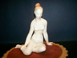 Aqvincumi special nude figure 18 cm high, 18/11 cm.