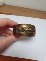 Retro copper craftsman bracelet with camel decoration