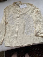 Zara blouse with new label, size M
