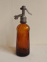 Antik borostyán barna szódásüveg, madárcsőrös fém fej, Petz Nagyvárad Vető Sándor 1941 Vitrometán