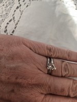 Eladó régi kézműves ezüst soliter gyűrű cirkónia kővel!
