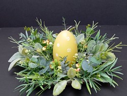 Húsvéti asztaldísz gyertyával
