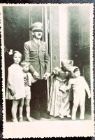 Cca. 1939 ADOLF HITLER FÜHRER Német Birodalom Diktátor + KISLÁNY PECSÉT JELZETT PROPAGANDA FOTÓ