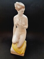 Hollóházi porcelán női akt, 30 cm