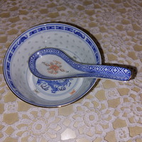 Chinese porcelain rice grains, Chinese porcelain bowl and spoon with rice pattern