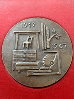 Faipari szövetkezet bronz plakett  1917 - 1967 saját dobozában 7,8 cm