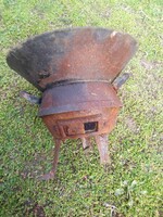 Old portable garden grill