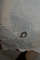 Charming madeira embroidered rose napkin