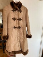 Women's trimmed fur coat cleaned in 2024, Transylvanian quality, soft lambskin, fur trim