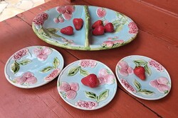 Beautiful majolica kawska strawberry strawberry serving plates cake plate earthenware heirloom