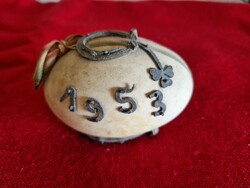 Horseshoe antique egg 9 cm