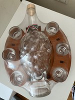 Pálinkás kínáló szett poharak szőlő alakú üveggel