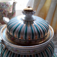MUZEÁLIS TK KLÖSTERLE  1830-1893 TÜRKIZ - ARANY BORDÁZOTT PORCELÁN  CUKORTARTÓ - Art&Decoration