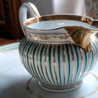 Museum tk klösterle 1830-1893 turquoise - gold ribbed porcelain milk jug - art&decoration