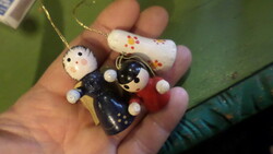 3 small wooden Christmas tree decorations in one, in good condition.
