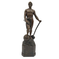 Müller bronze statue m01018