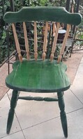 Zöld színű étkező szék
