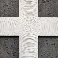 Pilipart, Fehér kézműves falra akasztható kereszt, 37x24 cm