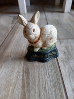Nice old cast iron door support rabbit (9.3x8.3x8 cm)