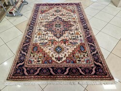 Hand-knotted 155x260 cm wool Persian rug z48