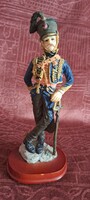 Soldier statue, larger hussar figure (l4618)