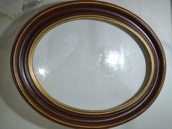 Beautiful old oval wooden picture frame 35.5 X 28 cm