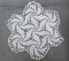 Old lace tablecloth, handwork, porcelain, decorative item under porcelain 25 cm.