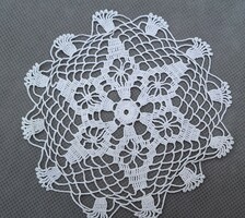 Old lace porcelain, under decorative object 14 cm.