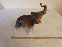 Royal Dux Elefánt Porcelán
