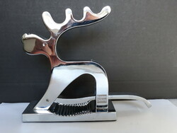 Króm Szarvas diótörő