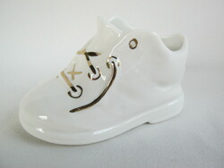 Aquincumi porcelán kis cipő